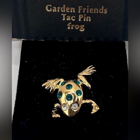 Vintage Emerald Green Rhinestone Gold Frog Tac Pin Brooch in Original Bo…​​​​ - Picture 7 of 7